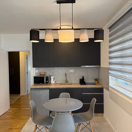 Kovan Lux 11 Apartman