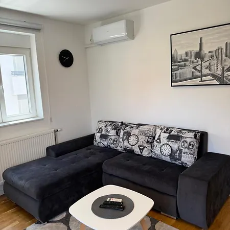 Kovan Lux 11 Apartman *