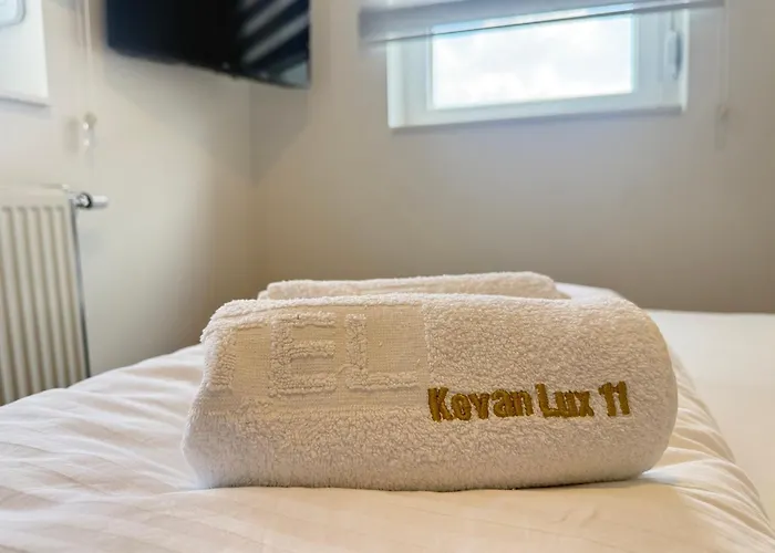 Kovan Lux 11 Apartament *